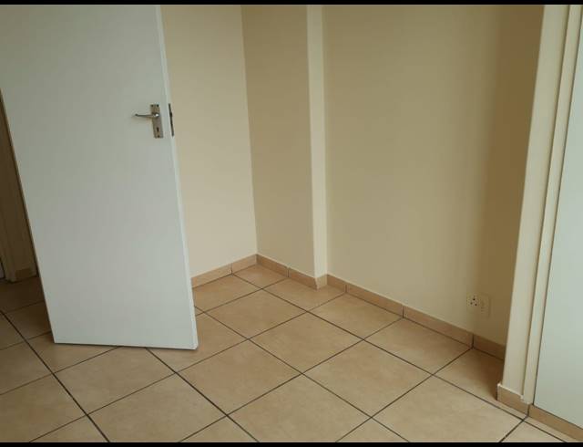 2 BEDROOM FLAT FOR SALE IN WINDERMERE